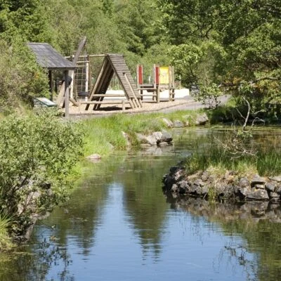 An Creagán (1 bedroom) – Creggandevesky - pond with play park in the background